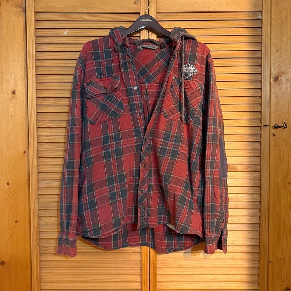 Harley-Davidson flannel button up with hood size XL